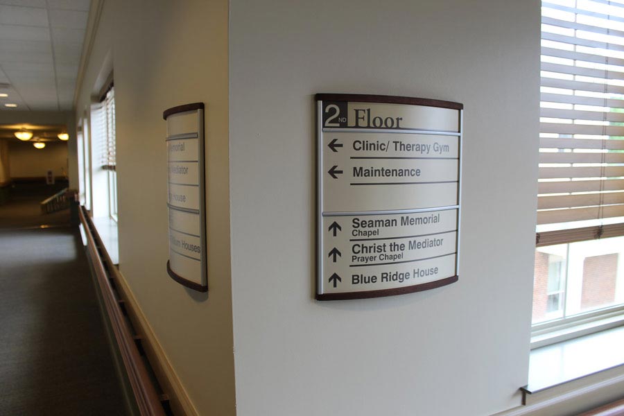 indoor sign wayfinding