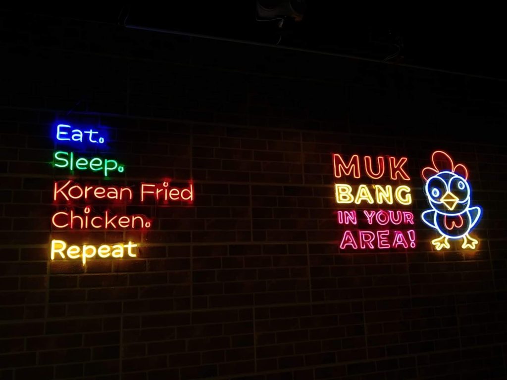 Neon signs 